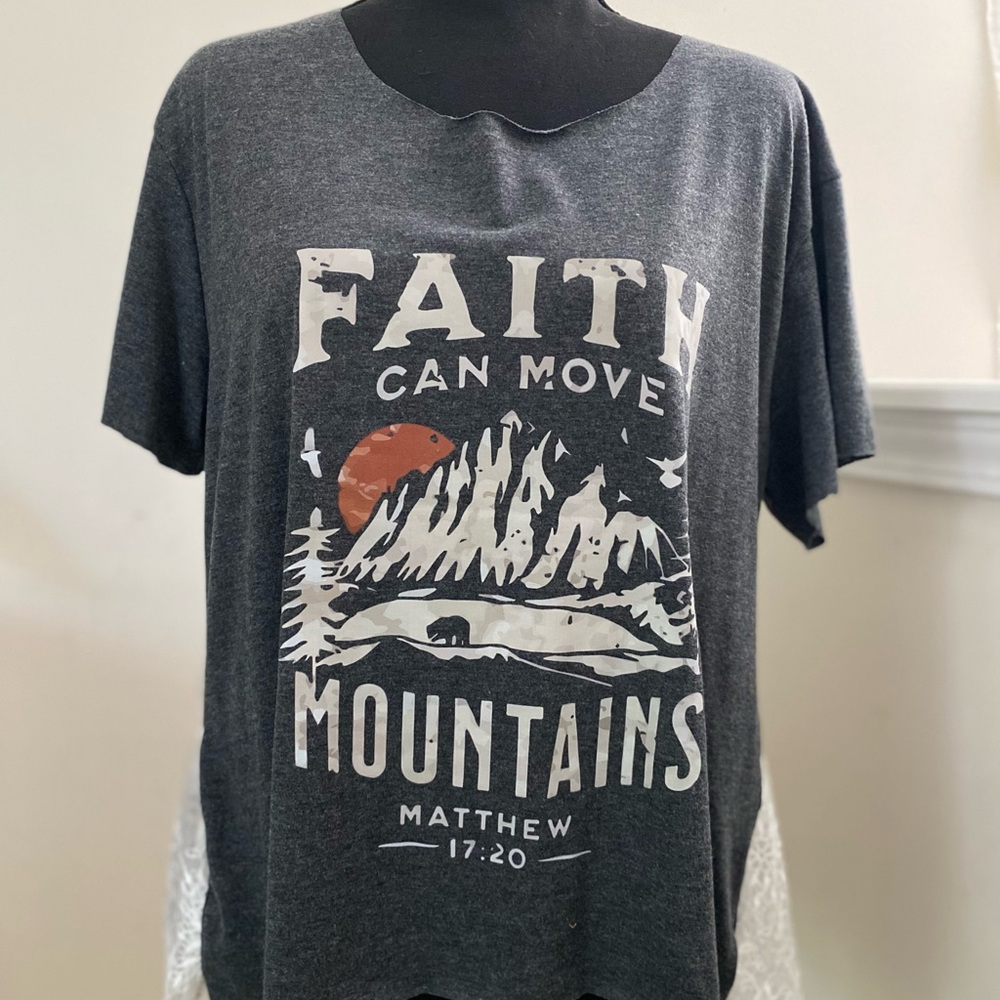 Gray Short Sleeve Tee with Inspirational Mountain Design